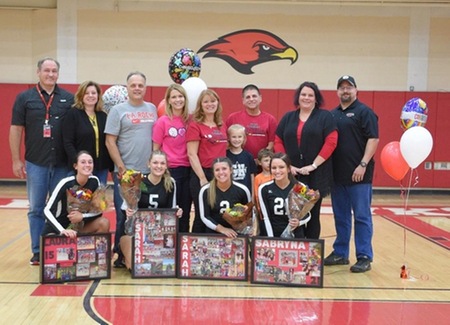 Volleyball Gets It Done On Senior Night, Sweeps Pitt-Greensburg