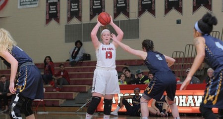 Redhawks Win In Dramatic Fashion, Top Medaille 69-64