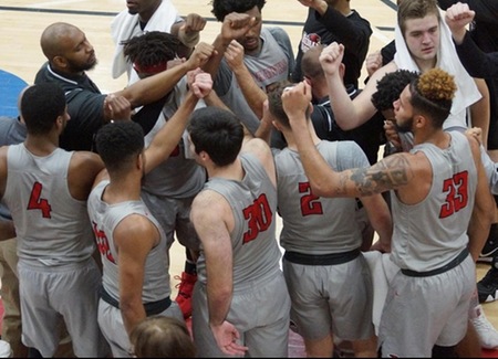 Men's Hoops Closes Regular Season With Perfect Conference Record
